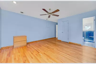 158 Saint Nicholas Avenue, Smithtown, NY 11787 - Photo 13
