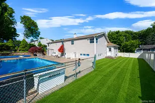 158 St Nicholas Ave, Smithtown, NY 11787 - Photo 37