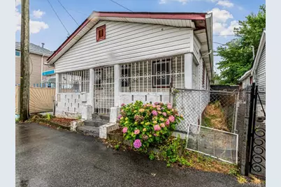 901 Harding Park, Bronx, NY 10473 - Photo 3