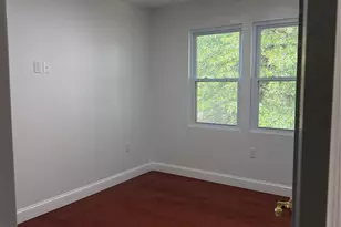 178-41 146th Terrace, Jamaica, NY 11434 - Photo 3