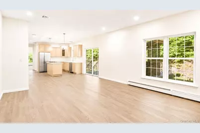 138 Half Moon Road, Highland, NY 12528 - Photo 9