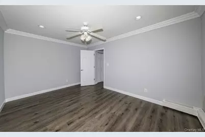 60 Johnson Avenue #4-2B, Sayville, NY 11782 - Photo 7