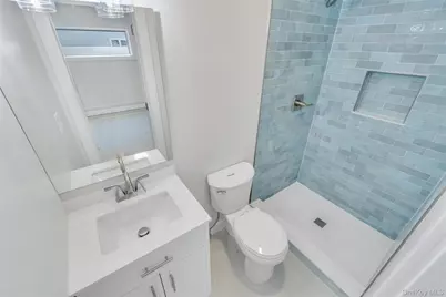 23 Kevin Lane, Bethpage, NY 11714 - Photo 15