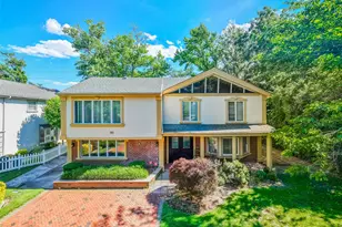 159 South Dr, Manhasset Hills, NY 11040 - Photo 1