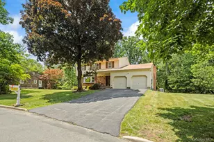 9 Amherst Rd, New City, NY 10956 - Photo 3