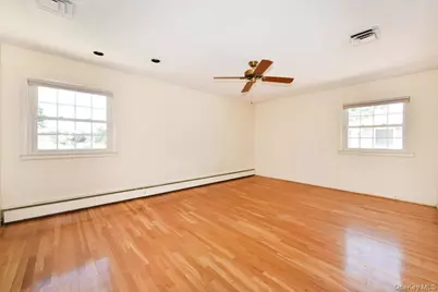 687 Golf Drive, Woodmere, NY 11581 - Photo 21