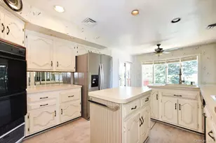 687 Golf Dr, Woodmere, NY 11581 - Photo 15