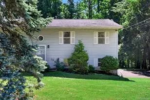 2 Verven Rd, Poughkeepsie, NY 12603 - Photo 9