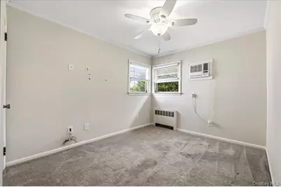 665 Dianne Street, Seaford, NY 11783 - Photo 15