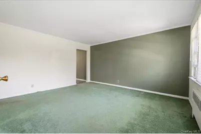 665 Dianne Street, Seaford, NY 11783 - Photo 5