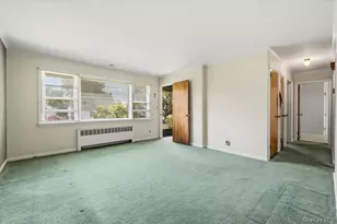 665 Dianne St, Seaford, NY 11783 - Photo 7
