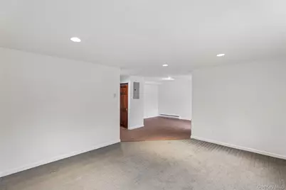 530 Hudson Avenue, Cedarhurst, NY 11516 - Photo 13