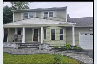 18 Cyprus Avenue, Brentwood, NY 11717 - Photo 3