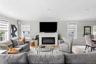 565 Kell Pl, Seaford, NY 11783 - Photo 5