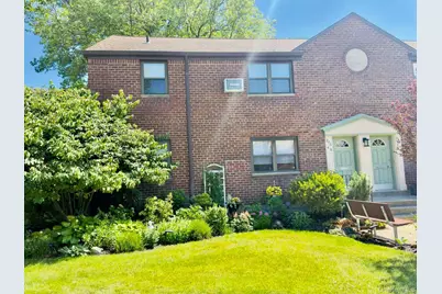 246-46 57th Drive #upper, Douglaston, NY 11362 - Photo 3