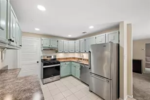 296 Birchwood Rd, Medford, NY 11763 - Photo 9