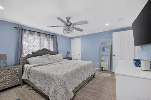 26 Saddler Ln, Levittown, NY 11756 - Photo 13