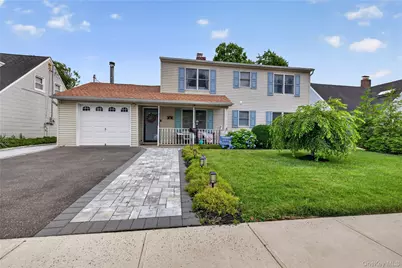 26 Saddler Lane, Levittown, NY 11756 - Photo 1