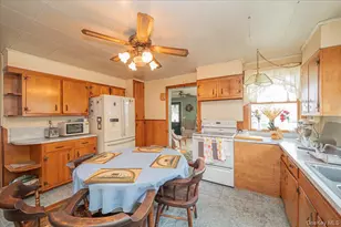 68 Rollstone Ave, West Sayville, NY 11796 - Photo 7