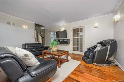 41 Haig Road, Valley Stream, NY 11581 - Photo 3