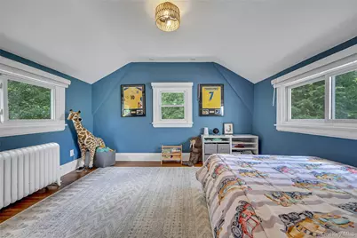 42 Knollwood Drive, Larchmont, NY 10538 - Photo 19