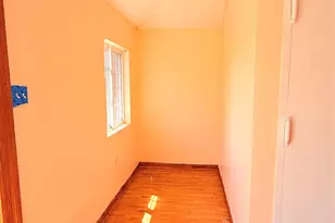 105-24 170th St, Jamaica, NY 11433 - Photo 9