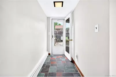 404 Tompkins Avenue, Nyack, NY 10960 - Photo 27