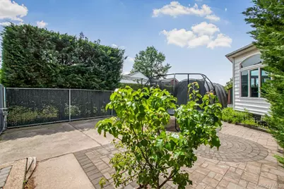 4 Knox Pl., New York, NY 10314 - Photo 9