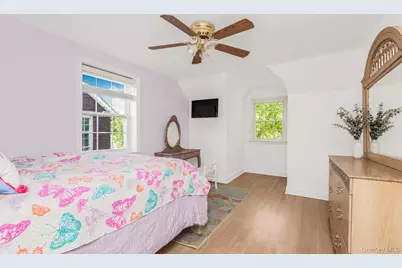 4 Knox Pl., New York, NY 10314 - Photo 23