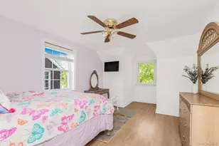 4 Knox Pl, New York, NY 10314 - Photo 23