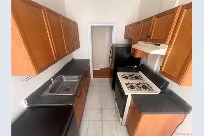 37-20 81 Street #5E, Jackson Heights, NY 11372 - Photo 5