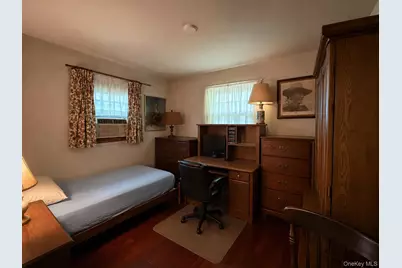 212 Union Avenue, Patchogue, NY 11772 - Photo 11