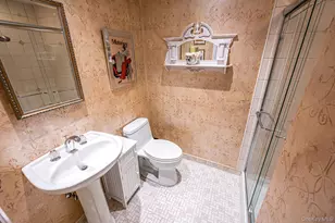 1130 Savoy Dr, Melville, NY 11747 - Photo 27