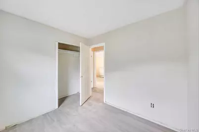 438 Auborn Avenue, Shirley, NY 11967 - Photo 15