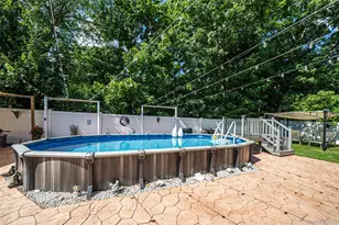 1053 Ocean Ave, Bay Shore, NY 11706 - Photo 31