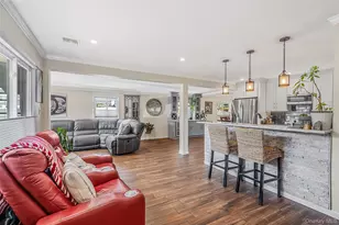 1053 Ocean Ave, Bay Shore, NY 11706 - Photo 5
