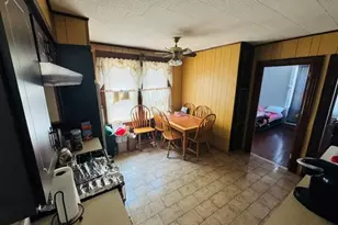 6-16 College Pl, College Point, NY 11356 - Photo 9