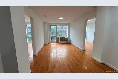 [Address not provided], Flushing, NY 11354 - Photo 7