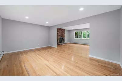 111 Pine Street, Port Jefferson Station, NY 11776 - Photo 13