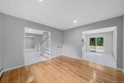 111 Pine Street, Port Jefferson Station, NY 11776 - Photo 23
