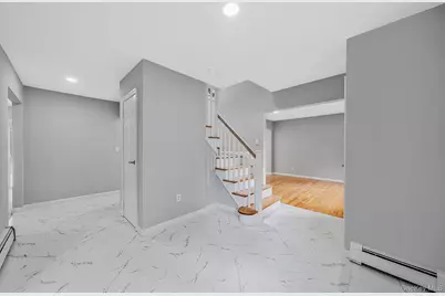 111 Pine Street, Port Jefferson Station, NY 11776 - Photo 11