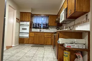 15 Meriam St, Hempstead, NY 11550 - Photo 5
