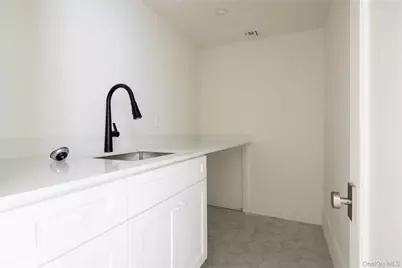 205 Kats Court, East Marion, NY 11939 - Photo 19