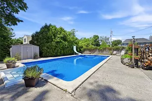 26 Hickory Rd, Rocky Point, NY 11778 - Photo 17