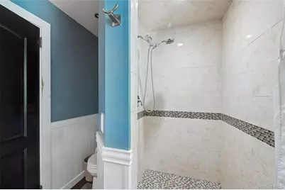 1210 Hyman Avenue, Bay Shore, NY 11706 - Photo 17
