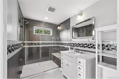 1210 Hyman Avenue, Bay Shore, NY 11706 - Photo 43
