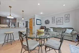 63-56 76th St, Middle Village, NY 11379 - Photo 19