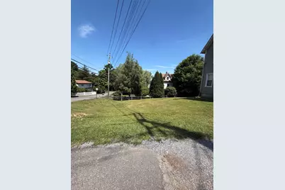8 Old Knollwood Road, White Plains, NY 10607 - Photo 3