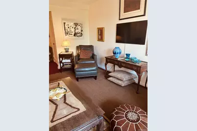 290 Collins Avenue #8E, Fleetwood, NY 10552 - Photo 11