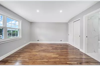 5 Notus Avenue, New York, NY 10312 - Photo 15